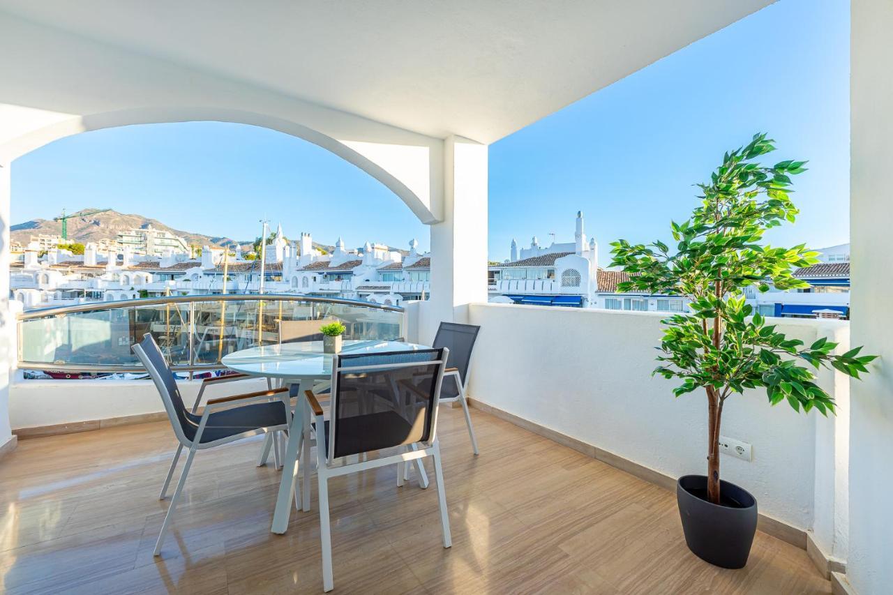 Atico Puerto Marina First Island With Sea Views And Rooftop Pool เบนัลมาเดนา ภายนอก รูปภาพ